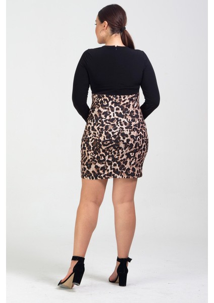 Kadın Siyah Anvelop Yaka Bel Ve Leoparpar Detaylı Uzun Kollu Elbise 65N23257 fırsatları