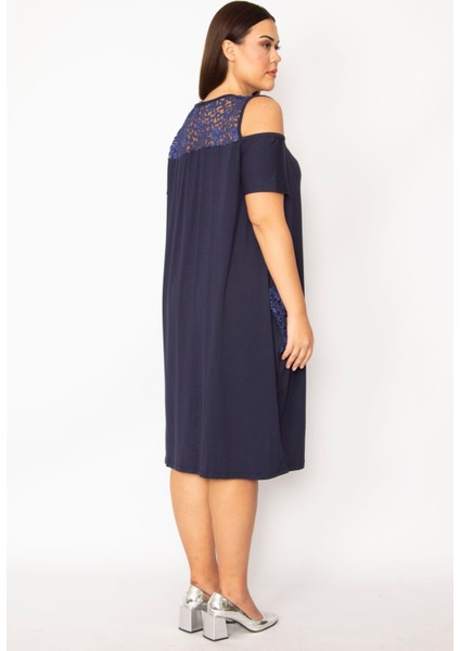 Kadın Lacivert Cep Ve Ön Arka Robası Dantel Omuz Dekolteli Elbise 65N29528 indirimleri