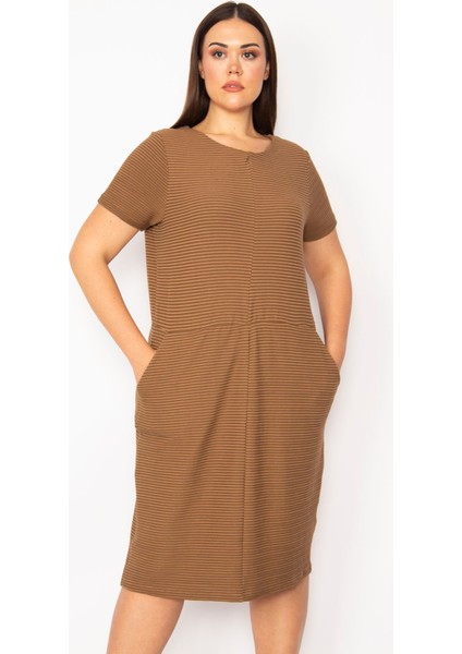 Kadın Sütlükahve Kendinden Çizgili Cepli Elbise 65N29922 modelleri