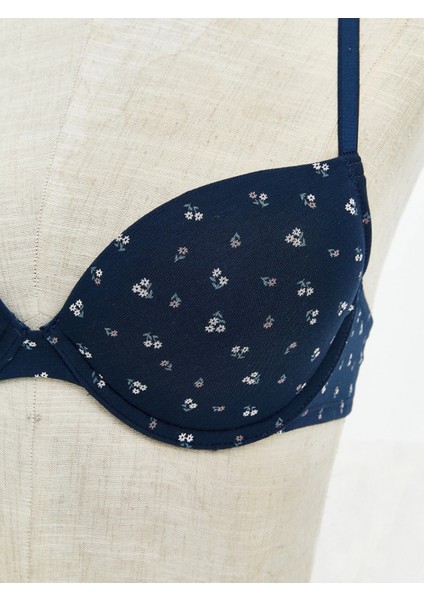 Lcw Dream Lacivert Balenli Dolgusuz Çiçekli Tişört Sütyen modelleri