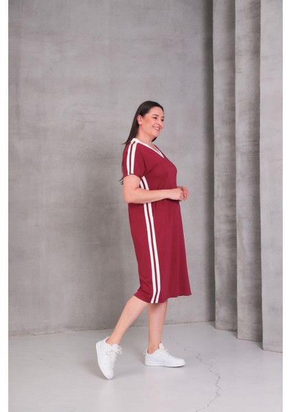 Kadın Büyük Beden Bordo-Beyaz, V Yaka, Biye Detaylı Cepli Midi Elbise 65N39083 fırsatları