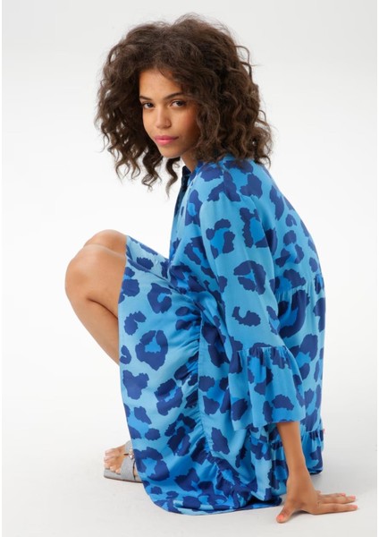 Kadın Büyük Beden Mavi, Yarım Pat Ön Düğmeli, Volan Detaylı Dokuma Viskon Elbise 65N39030 fiyatları