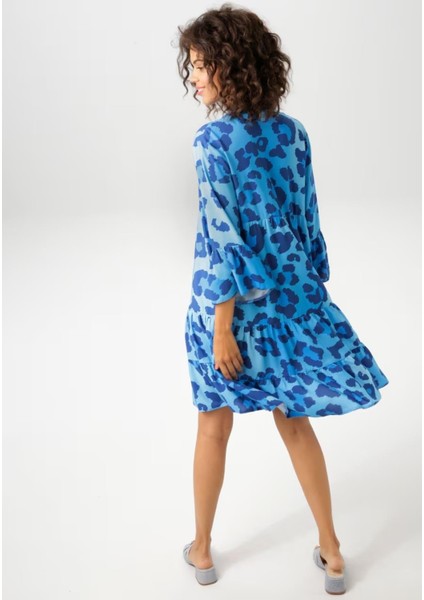 Kadın Büyük Beden Mavi, Yarım Pat Ön Düğmeli, Volan Detaylı Dokuma Viskon Elbise 65N39030 indirimleri