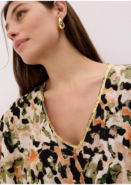 Kadın Büyük Beden Renkli, V Yaka, Yaka Payet Detaylı Yarasa Kol Viskon Elbise 65N38979 modelleri