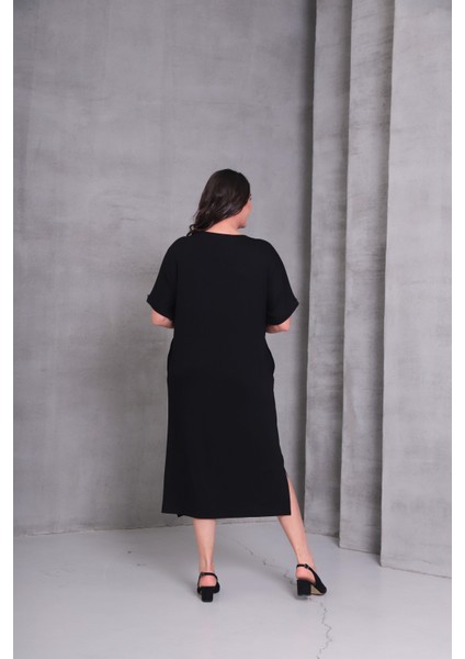 Kadın Büyük Beden Siyah, Inci ve Taş Işli, Bisiklet Yaka, Cepli Viskon Elbise 65N39076 modelleri