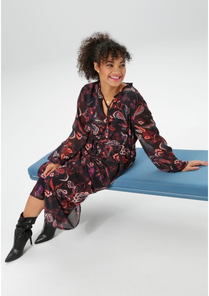 Kadın Büyük Beden Siyah, Çiçek Desenli, Belden Bağcıklı Astarlı Şifon Elbise 65N39026 modelleri