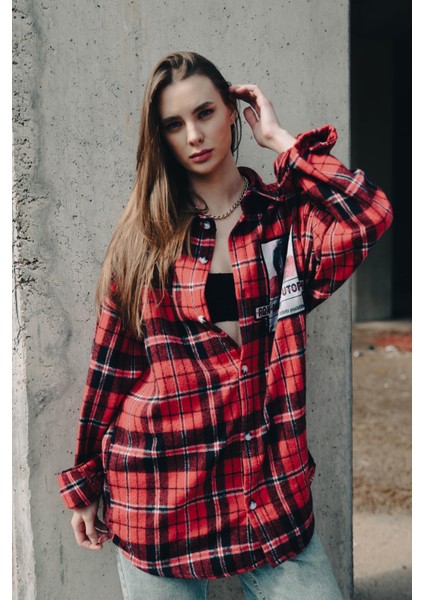 R-3818 Erkek Ayaklı Yaka Patch'li Ekose Gömlek fiyatları