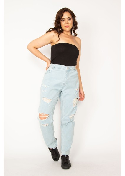 Kadın Mavi Yıkama Efektli Yırtık Detaylı Kot Pantolon 65N33945