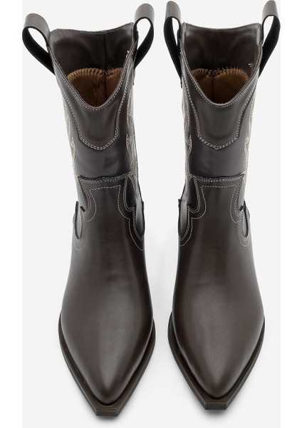 Kadın Sivri Burun Nakışlı Western Bot Tevlus Kahve