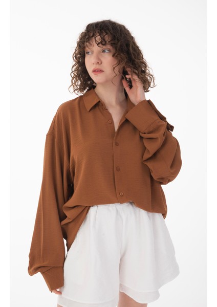 R-6047 Ayaklı Yaka Uzun Kol Aerobin Gömlek modelleri