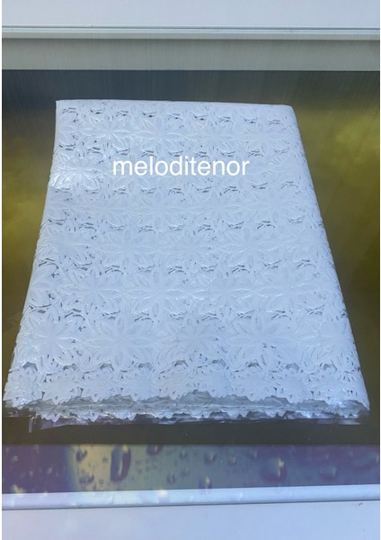 Şeffaf Kaplama Yıldız Papatya Çiçeği Desen Silikonlu Kaymaz Pvc Muşamba Masa Örtüsü modelleri