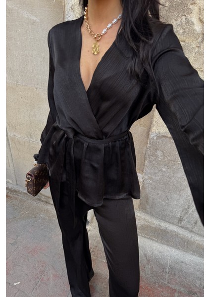 Soonaksesuar Saten Kruvaze Bağlamalı Bluz- Pantolon Takım - Siyah modelleri