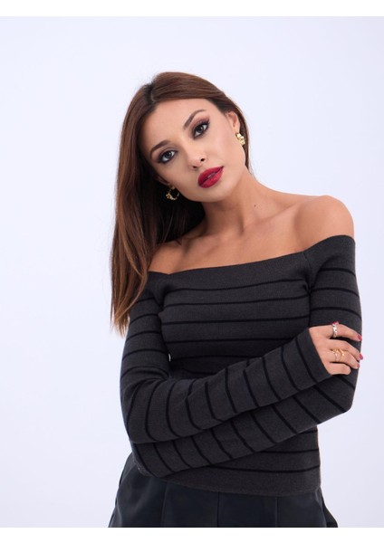 Soonaksesuar 4206 Triko Çizgili Kayık Yaka Crop-Antrasit-Siyah