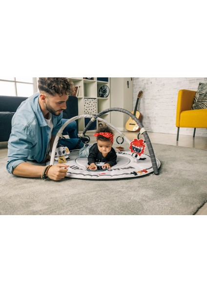 0-3 Yaş Jimnastik Merkezi Rock and Roll Oyuncaklı Oyun Halısı (Tiny Rockers Koleksiyonu) fırsatları