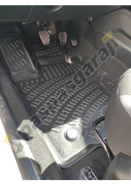 Dacıa Duster 4x2 2017-2022 Arası 3D Havuzlu Paspas modelleri