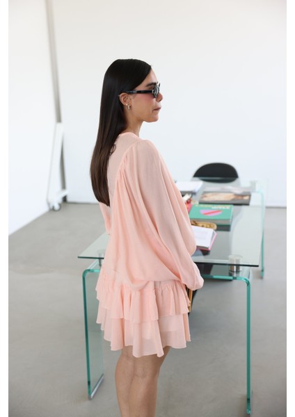 Eteği Fırfırlı Geniş Kol Elbise modelleri