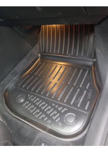 Mini Countryman U25 Elektrikli 3D Havuzlu Paspas, 2024- modelleri