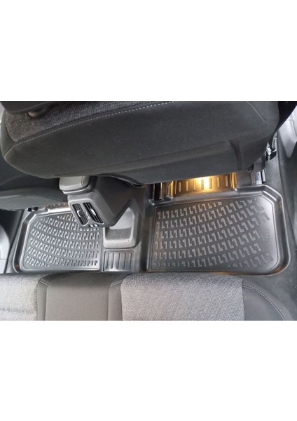 Mini Countryman U25 Elektrikli 3D Havuzlu Paspas, 2024- fırsatları