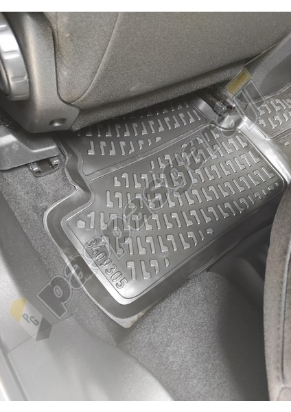 Peugeot 3008 Havuzlu 3D Paspas, 2016-2023 indirimleri