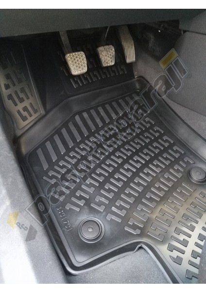 Opel Astra H 3D Havuzlu Paspas, 2004-2013 modelleri