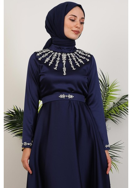 Taş Işleme Detay Elbise Lacivert indirimleri