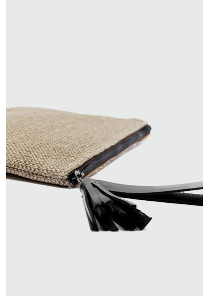 Juno Püskül Detaylı Hasır Clutch Çanta Siyah fiyatları