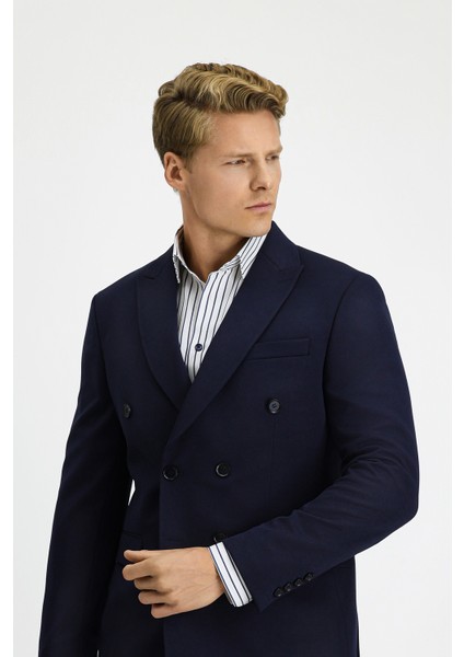 Slim Fit Dar Kesim Kruvaze Takım Elbise fırsatları