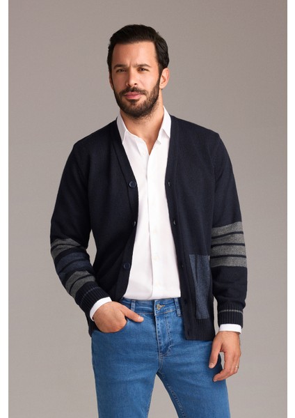 Yünlü Desenli Triko Hırka