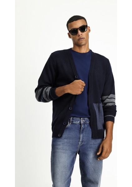 Yünlü Desenli Triko Hırka fırsatları