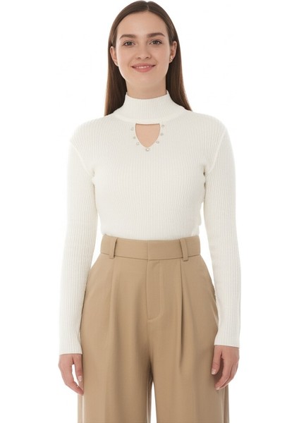 Kadın Yarım Yakalı Ve Taşlı Uzun Kollu Örme Triko Kazak