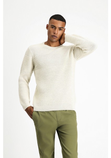 Bisiklet Yaka Regular Fit Çizgili Triko Kazak