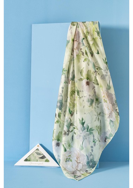 Kadın Çiçek Desenli Ephedra Soft Eşarp