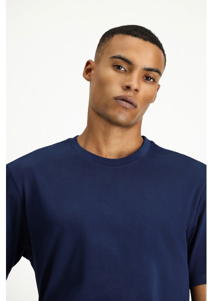 Bisiklet Yaka Slim Fit Dar Kesim Süprem Pamuk Tişört modelleri