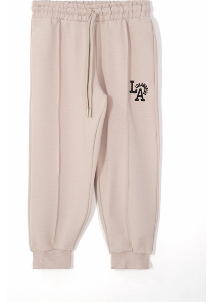 Baskılı Nakışlı Taş Renk Erkek Çocuk Eşofman Takımı fırsatları