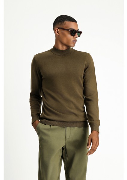 Yarım Balıkçı Yaka Regular Fit Pamuklu Triko Kazak