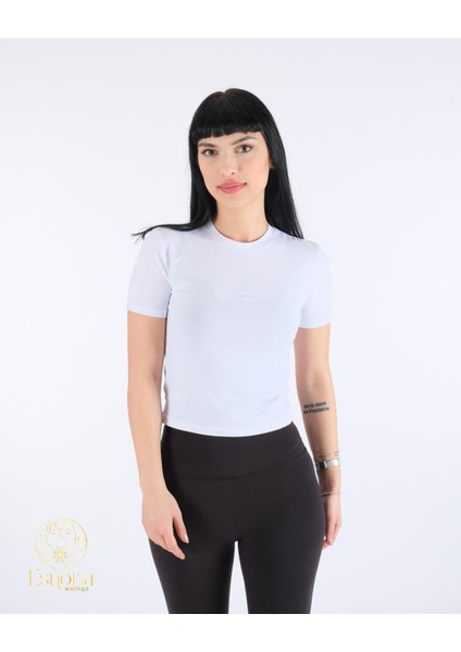 Kısa Kollu Basic Crop Tişört Beyaz modelleri