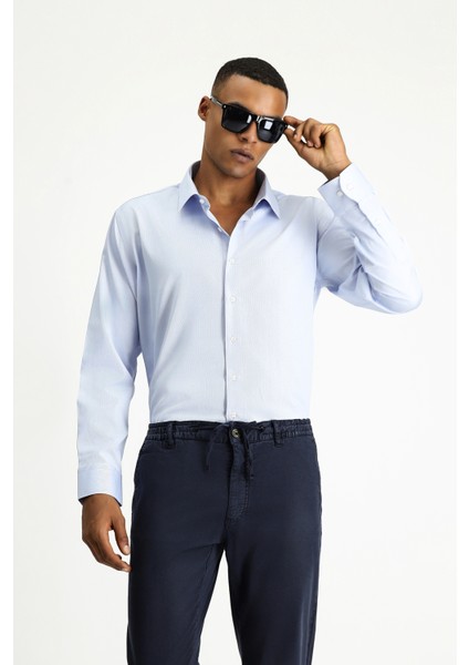 Uzun Kol Slim Fit Dar Kesim Klasik Desenli Pamuklu Kolay Ütülenebilir Gömlek