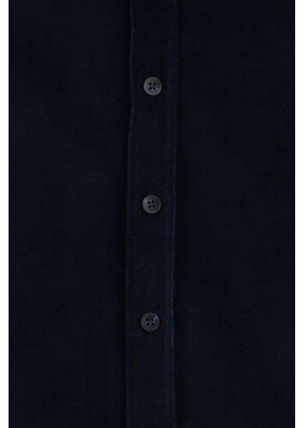 Uzun Kol Slim Fit Dar Kesim Kadife Pamuklu Düğmeli Yaka Gömlek modelleri