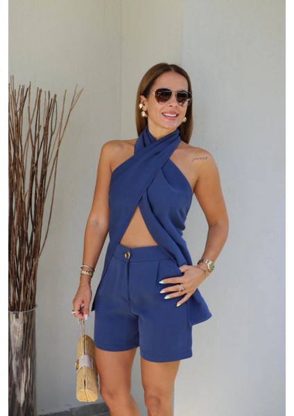 Lacivert Boyun Çapraz Detay Bluz indirimleri