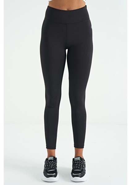 Siyah Logo Baskı Detaylı Yüksek Bel Dalgıç Kumaş Slim Fit Kadın Tayt - 94627 modelleri