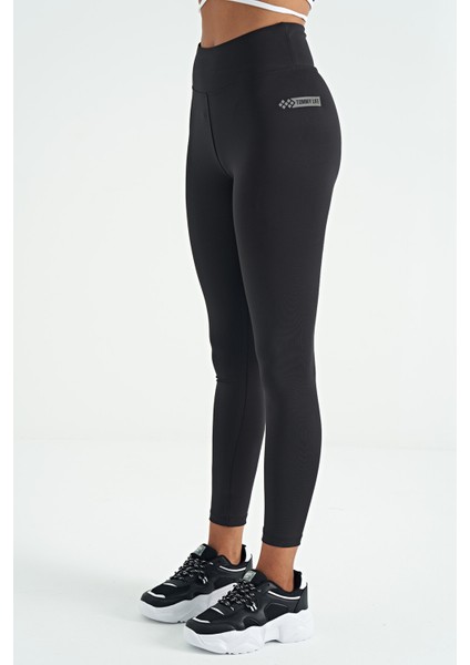 Siyah Logo Baskı Detaylı Yüksek Bel Dalgıç Kumaş Slim Fit Kadın Tayt - 94627 fırsatları