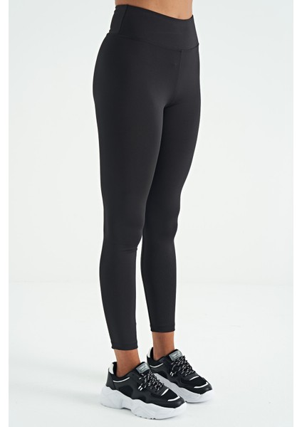 Siyah Logo Baskı Detaylı Yüksek Bel Dalgıç Kumaş Slim Fit Kadın Tayt - 94627 indirimleri