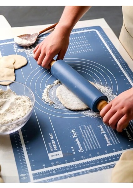 Büyük Boy Silikon Hamur Açma Matı Bambu Saplı Silikon Merdane Metal Hamur Kesme Aparatı