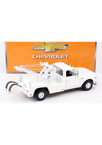 1:18 Greenlight 1968 Chevrolet C-30 Dually Wrecker fiyatları