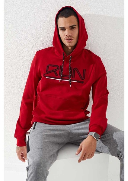 Kırmızı Yazı Nakışlı Standart Kalıp Kapüşonlu Erkek Sweatshirt - 87887 modelleri