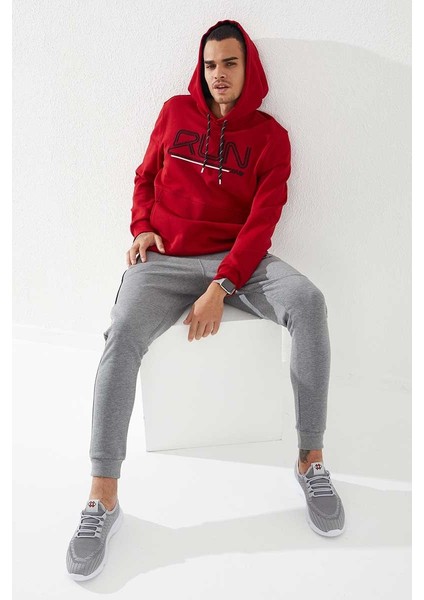 Kırmızı Yazı Nakışlı Standart Kalıp Kapüşonlu Erkek Sweatshirt - 87887 fırsatları