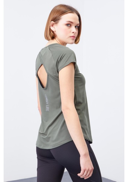 Çağla Sırt Pencereli Kısa Kol Standart Kalıp O Yaka Kadın T-Shirt - 97101 modelleri