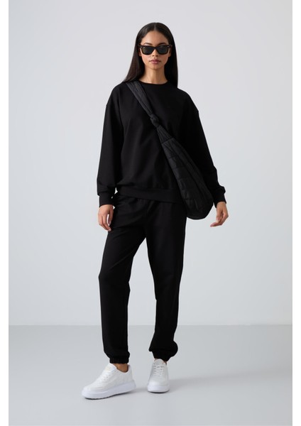 Siyah O Yaka Oversize Lastik Paça Kadın Eşofman Takım - 95287
