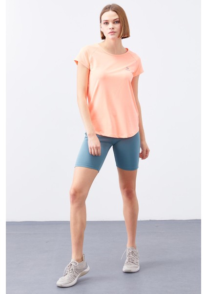 Mercan Sırt Pencereli Kısa Kol Standart Kalıp O Yaka Kadın T-Shirt - 97101 fiyatları