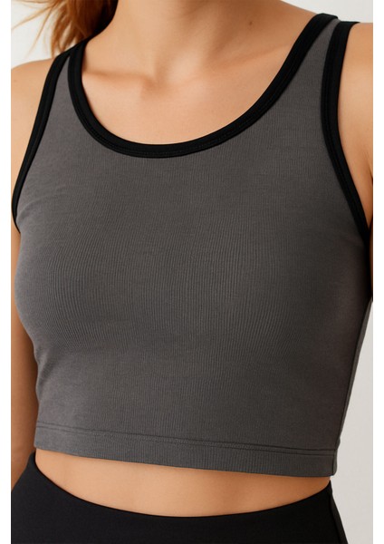 Antrasit Melanj Basic Sıfır Kol Dar Kalıp U Yaka Kadın Crop Top Atlet - 97162
